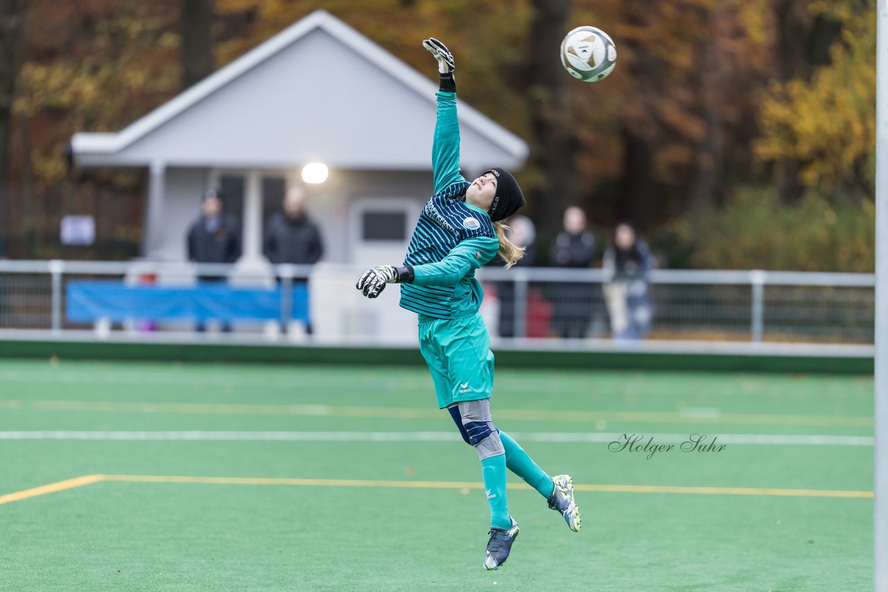 Bild 337 - wCJ VfL Pinneberg - Eimsbuettler TV : Ergebnis: 0:3